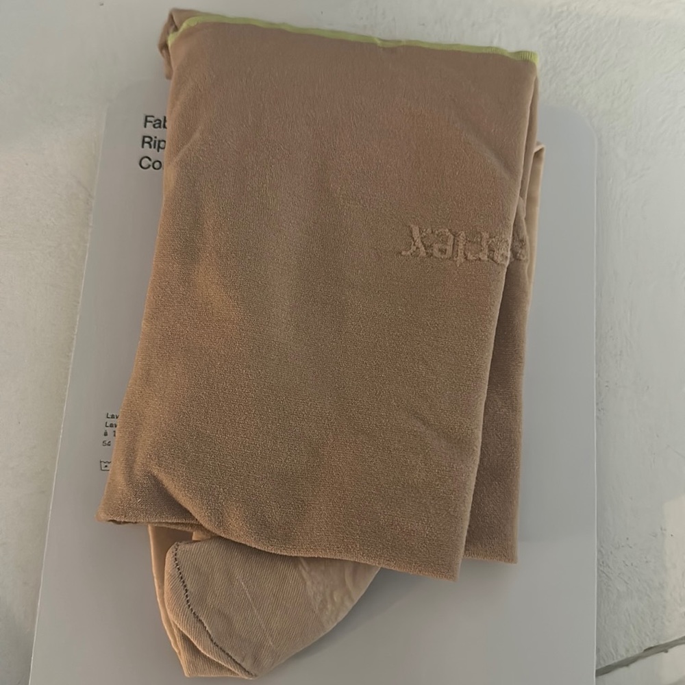 Sheertex Pantyhose Nude